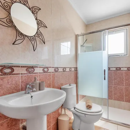 Villa Coast Private Pool Jacuzzi Jets Bbq Parking